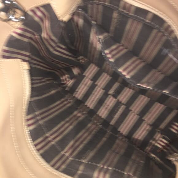 EUC Coccinelle Italy Supple Leather Carry All Roomy Tote Handbag AUTHENTIC - Picture 5 of 7